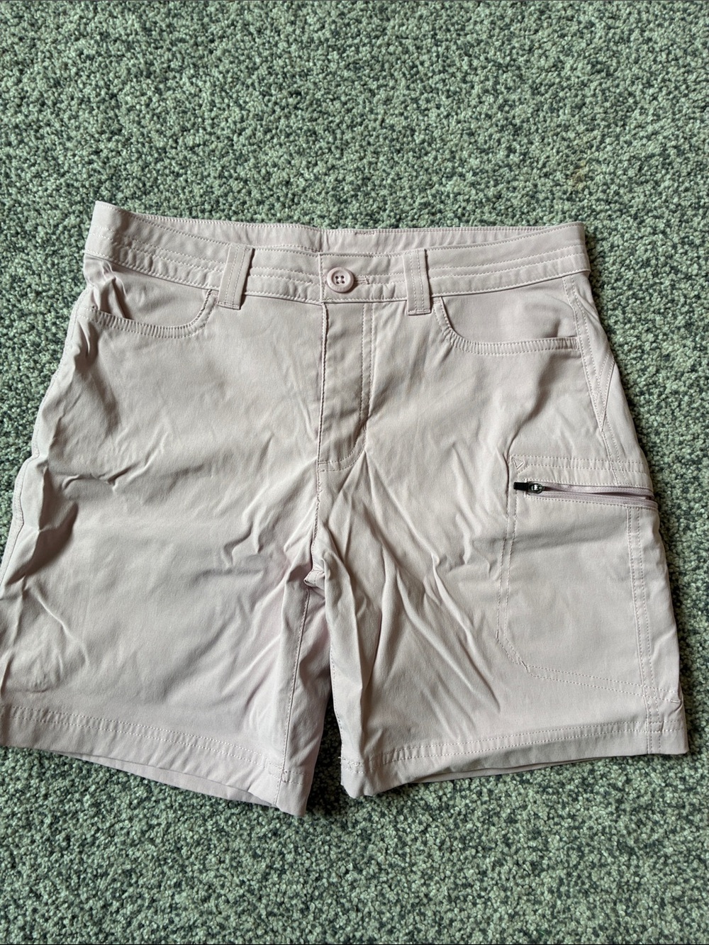 Women’s Eddie Bauer Pale Pink Outdoor Utility Shorts. Size 6.